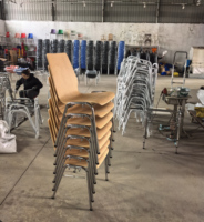 Chaise de conférence en contreplaqué courbé avec cadre chromé, chaise de banquet pour formation