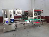 Pesadora y Dosificadora de Doble Cabezal con Pantalla Táctil PLC de 1 a 50 kg para Líquidos y Pastas en Envases de Cubeta