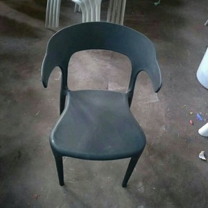 كراسي بلاستيكية ملونة يمكن رصها فوق بعضها للحدائق كراسي خارجية أثاث كراسي بلاستيكية للمناسبات - Product Image 5