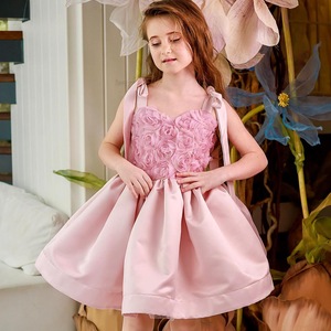 <span class=keywords><strong>Robe</strong></span> de fête moelleuse à bretelles spaghetti ornée de fleurs 3D <span class=keywords><strong>pour</strong></span> filles, idéale <span class=keywords><strong>pour</strong></span> les anniversaires, les mariages et les événements festifs - Product Image 6