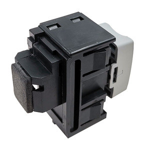 สวิตช์ซันรูฟมิตซูบิชิเอาท์แลนเดอร์ สวิตช์แบบรวมสำหรับเปลี่ยนไฟบนหลังคารถยนต์ อะไหล่ซ่อมแซม - Product Image 2