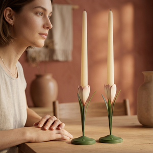 Juego de 2 portavelas con forma de tulipán, decoración para el hogar y bodas de metal verde, duradero - Product Image 4