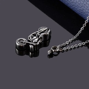 Colgante de urna de acero inoxidable para motocicleta, accesorios de joyería para cenizas de cremación, collar para hombres y niños - Product Image 2