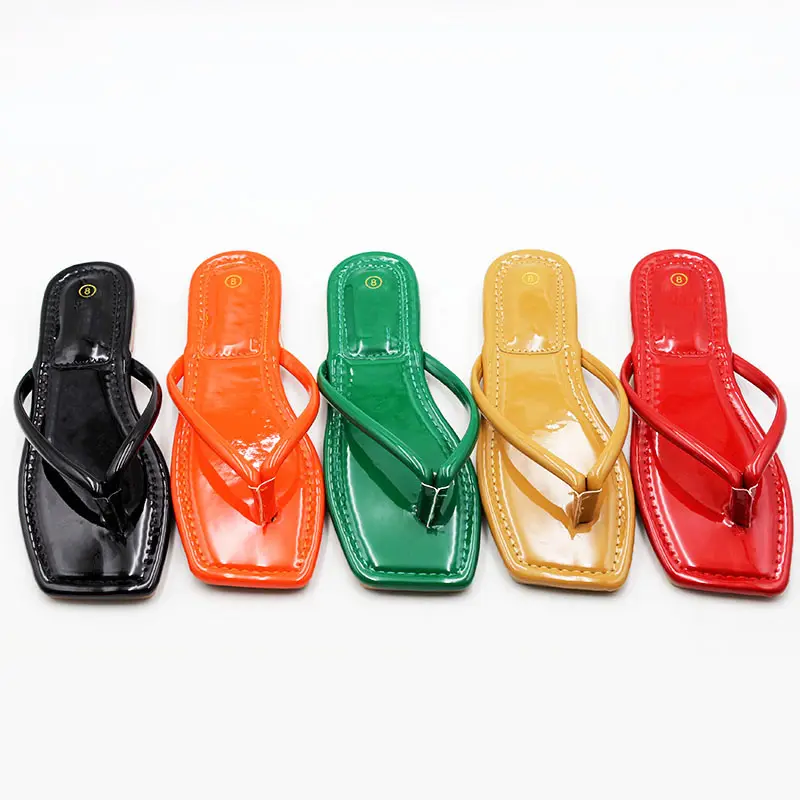 Fabrik Großhandel Flip Flops Frauen einfarbig im Sommer Soft Bottom Sandalen für Frauen und Damen Outdoor-Schuhe Strand