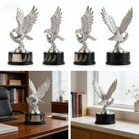 Trophée Aigle d'Argent avec Branche d'Olivier, Récompense Personnalisée Gravée pour le Sport et les Performances, Résine de Haute Qualité