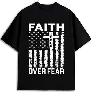 T-shirt pour homme imprimé drapeau américain Faith Over Fear Jesus Cross, 100% coton, coupe classique, manches courtes, col rond - Product Image 1