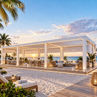 Pergola à toit à lamelles électriques en aluminium blanc, abri de repas extérieur pour hôtel, complexe hôtelier, restaurant, terrasse