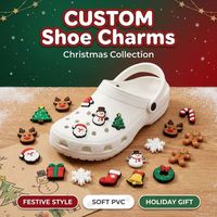 Breloques de chaussures en PVC personnalisées pour Noël, motifs Père Noël, Bonhomme de neige, Renne, Canne à sucre, décorations pour sabots, cadeaux de fête de fin d'année, vente en gros