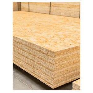 Prix usine Panneau <span class=keywords><strong>Osb</strong></span> étanche à l'humidité de haute qualité 4X8 9mm 12mm 15mm 18mm Feuille de planche de bois Construction de terrasse de toit - Product Image 3