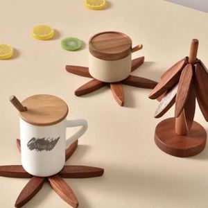 Sous-verre isolant en bois de hêtre résistant à la chaleur, forme géométrique sculptée, écologique, durable, décoration intérieure - Product Image 4