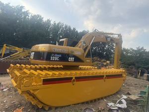 Excavatrice amphibie Caterpillar 320CL d'occasion de 20 tonnes sur pontons flottants, machine de dragage CAT 320c 320d 320gc, buggy de marais - Product Image 2