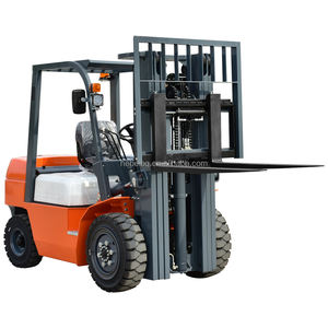 中国メーカーの3トンディーゼルフォークリフトCP-50 4WD小型携帯多機能新品低価格販売中 - Product Image 1