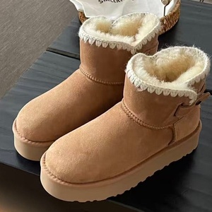 Botas de Nieve Clásicas UGGs 2025, Cómodas, Cálidas, de Piel de Oveja, con Plataforma de Algodón, Planas, de Goma, que Aumentan la Altura, para Mujer - Product Image 1