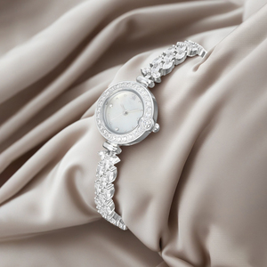 Montre bracelet de luxe pour femme avec diamants, boîtier rond en laiton, mouvement à quartz analogique, cadran de 30 mm, style élégant - Product Image 6