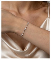 MOYU Bijoux personnalisables OEM ODM Style minimaliste Bracelet en argent sterling 925 fin avec opale pour femmes