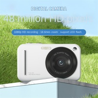 Vente en gros en usine Mini appareil photo numérique reflex portable HD 4k à double objectif avec capteur CMOS à carte SD pour étudiants