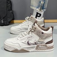 Baskets montantes streetwear pour hommes, imprimé graffiti tendance, chaussures décontractées confortables antidérapantes pour le skateboard et le quotidien