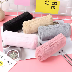 Yaratıcı kişiselleştirilmiş Kawaii pembe gri sarı siyah kabarık peluş kızlar okul öğrenciler için sevimli güzel kalem kutusu - Product Image 5