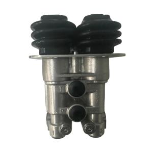 Vanne de pied pour excavatrice Huamao à 8 trous |   Pédale de commande hydraulique durable pour une utilisation précise - Product Image 6