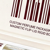 Boîte à parfum rigide de style livre blanc magnétique personnalisée de qualité supérieure avec insert ajusté, emballage cosmétique écologique