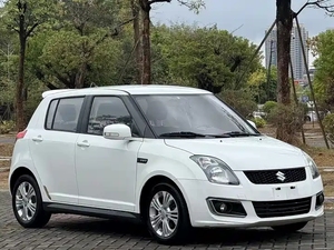 <span class=keywords><strong>Suzuki</strong></span> <span class=keywords><strong>Swift</strong></span> <span class=keywords><strong>Sport</strong></span> 1.6L Turbo Hatchback d'occasion, automatique, conduite à gauche, sièges en cuir, pneus R15 - Product Image 3