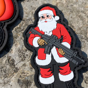 Parche de silicona de PVC con logotipo de goma 3D negro personalizado para sombreros, parches de prensa de calor para planchar para decoraciones de lentejuelas de <span class=keywords><strong>Velcro</strong></span> de plástico - Product Image 4