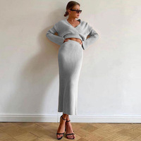 Nouvelle Collection 2026 : Ensemble Tricoté Décontracté 2 Pièces pour Femme - Pull Col V et Robe Ample
