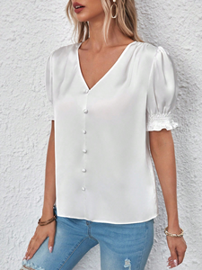 Camicetta Elegante da Donna in <span class=keywords><strong>Raso</strong></span> Bianco Stile Francese con Scollo a V, Maniche a Sbuffo e Polsini Arricciati, Chiusura con Bottoni - Product Image 3