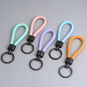 Llavero Giratorio de 360 Grados con Cuerda Trenzada y Colgante de Cuero PU para Hombre y Mujer - Product Image 6