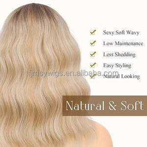 Nuova <span class=keywords><strong>Parrucca</strong></span> Corta Bob Bionda Naturale con Frangia, Stratificata, Ondulata, Resistente al Calore, Sintetica per Donne, con Attaccatura Naturale - Product Image 5