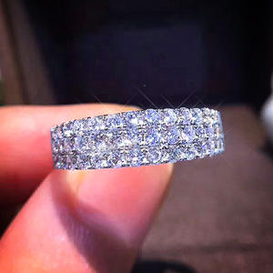 Anello di Fidanzamento Classico da Donna F841 in Oro Bianco con Diamante Naturale Taglio Brillante Rotondo Colore G - Product Image 2