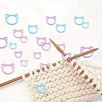 Dessin animé multicolore chat en forme de marque boucle pull Crochet tricot métal cuisson peinture marque boucle galvanoplastie marque cercle