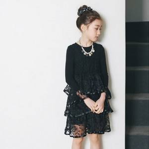 Robe pour fille enfant en tulle et dentelle superposée, style sexy et élégant, nouvelle collection Express - Product Image 4