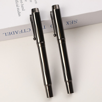 Stylo plume exécutif de logo de luxe nouveau Design brillant Chrome pistolet métal noir lignes fluides spécial couleur or stylo de calligraphie