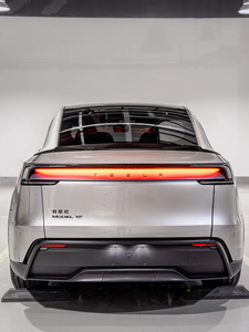 Tesla โมเดล Y L 2025แบตเตอรี่ลิเธียมใหม่751กม. ช่วง cltc มอเตอร์340kW พวงมาลัยซ้ายผลิตในประเทศจีน - Product Image 5