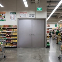 Poignée moderne à pousser et à tirer, installation facile, porte coupe-feu surdimensionnée en acier inoxydable robuste pour hôtels et bâtiments commerciaux