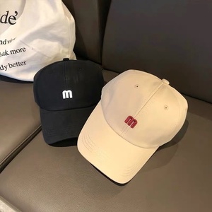 Cappellino da Baseball Unisex con Ricamo a 6 Pannelli in PVC, Regolabile, Semplice ed Elegante, con Visiera Curva Morbida, Protezione Solare, a Righe e Quadretti - Product Image 2