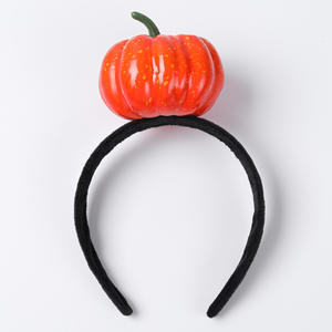 Serre-tête à pince noire avec simulation 3D de fruits et légumes pour fête - Product Image 3