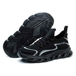 Chaussures de sécurité sport légères et confortables pour hommes, respirantes, de la marque Tiger Master, antidérapantes, anti-écrasement, avec embout en acier anti-perforation - Product Image 2