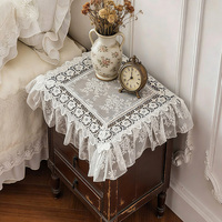 Nappe en dentelle florale blanche transparente, rectangulaire, avec bord festonné, pour décoration intérieure style Cottagecore