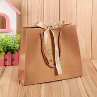 Poignées de ruban de luxe blanc bon marché, emballage cadeau de bijoux de mariage, sacs en papier imprimés personnalisés avec votre propre Logo