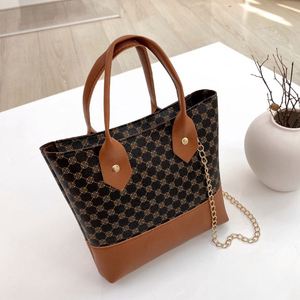 Women's <b>Handbags</b> Fashionable Women's <b>Handbags</b> Wholesale and Shipping Bags for Women and Stylish Shopping Bags - Product Image 5