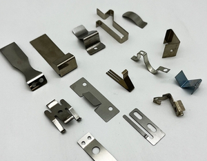 Oem Fabriek Custom Metalen Veerstaal Rvs Riem Clips Metalen Holster Clips Voor Lederen Holsters - Product Image 2