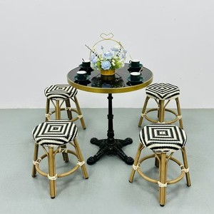 ชุดเก้าอี้และโต๊ะทำจากอลูมิเนียมผสมหวายทำจาก PE กลางแจ้งสไตล์โมเดิร์นสำหรับร้านอาหารสวนคาเฟ่พักผ่อน - Product Image 6