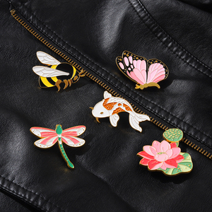 Oferta Especial: Pin de Esmalte Suave al por Mayor, Diseño Flor de Loto y Mariposa, Decorativo para Bolsos, Insectos, Botánica, Botones de Solapa, Insignias, Pin de Metal Personalizado, Pin de Dibujos Animados - Product Image 3