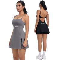 Robe de sport imperméable unie sans manches longue pour femme grande taille avec coussinets de poitrine, idéale pour le golf en extérieur et le yoga, avec dos élégant
