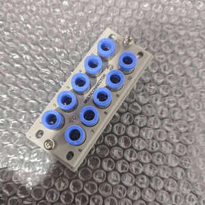 Connecteur de Dockage Multi-Tubes Original-SMC KDM10P-08C - Product Image 2