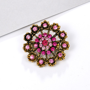 Broches y Alfileres Personalizados de Aleación Chapada en Oro con Diseño Floral Vintage y Cristales de Estrás, Joyería de Moda para Regalo Musulmán y Fiestas - Product Image 6