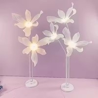 Nouveau motif géant acrylique lumineux lotus led rose fleur lumières led chemin menant lumière mise en page ornements fête hôtel mariage événement