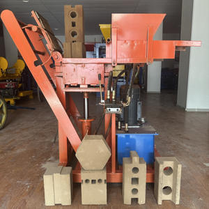 Venta caliente exportación <span class=keywords><strong>barro</strong></span> y suelo rojo máquina de formación automática hidráulica 380V/220V bloque de enclavamiento maquinaria de fabricación de ladrillos - Product Image 6